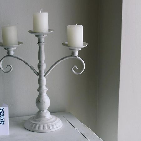 Shabby Chic Dream Apartment Бергамо Екстериор снимка