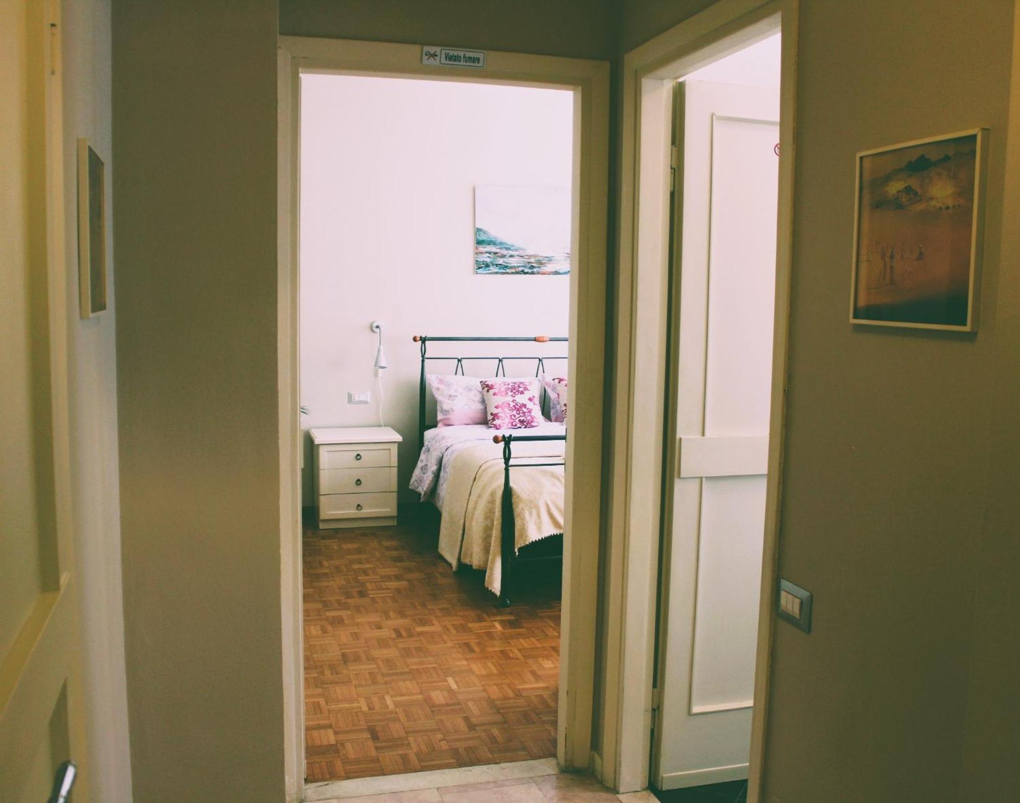Shabby Chic Dream Apartment Бергамо Екстериор снимка